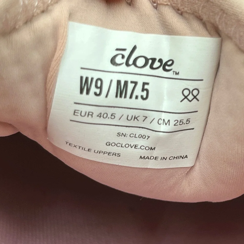 Clove Nursing Shoes Classic Water Resistant Slip On Pink Womens Size 9